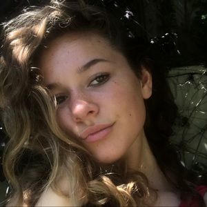 Meet your Posher, Celeste